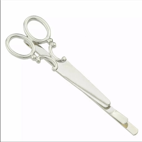 Guliana & Madison - Picture 5 of 6